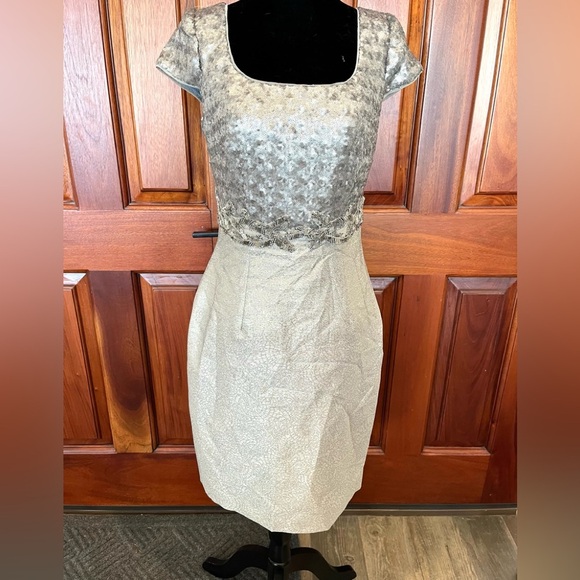 KAY UNGER NY Metallic Champagne Gold Sequin Beaded Jacquard Sheath Dress~4 - Picture 1 of 11